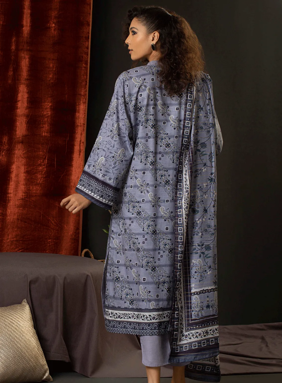 Aadab By Rashid Textile Embroidered Khaddar Unstitched 3 Piece Suit - RT23AK 8308