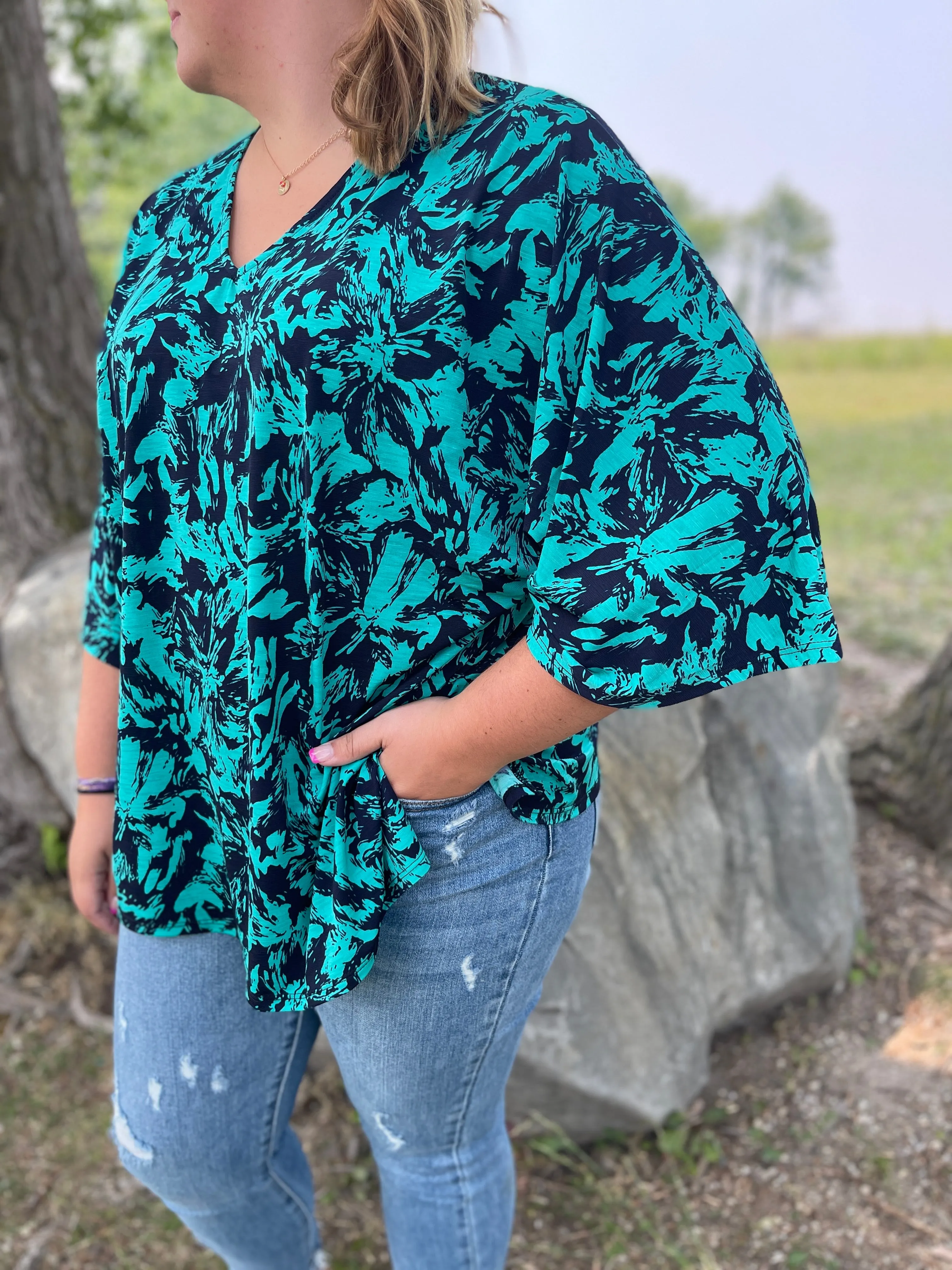 BLACK/TEAL V NECK DOLMAN SLEEVE TOP