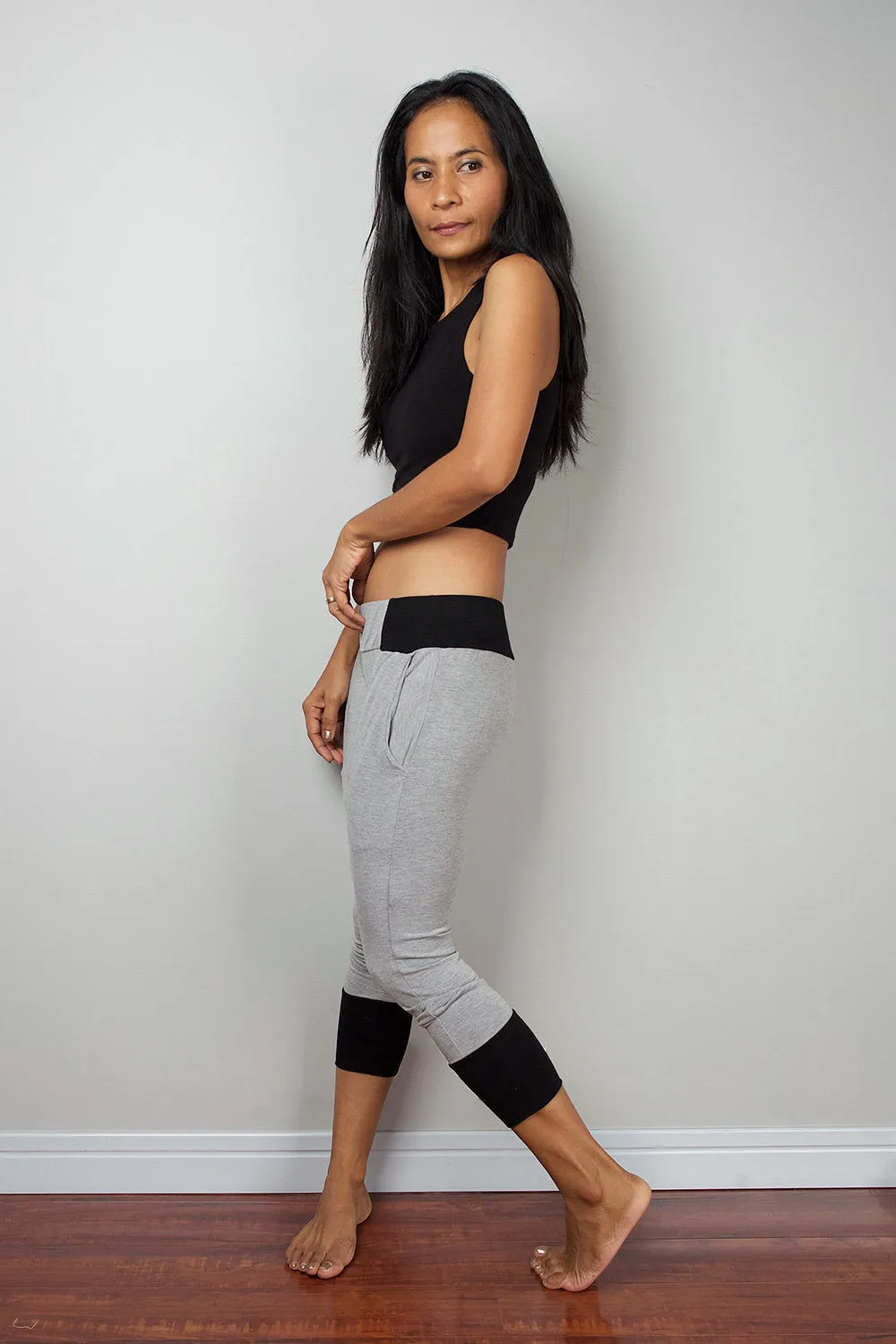 Grey pants / grey yoga pants / light grey pants : Urban Chic Collection no 39