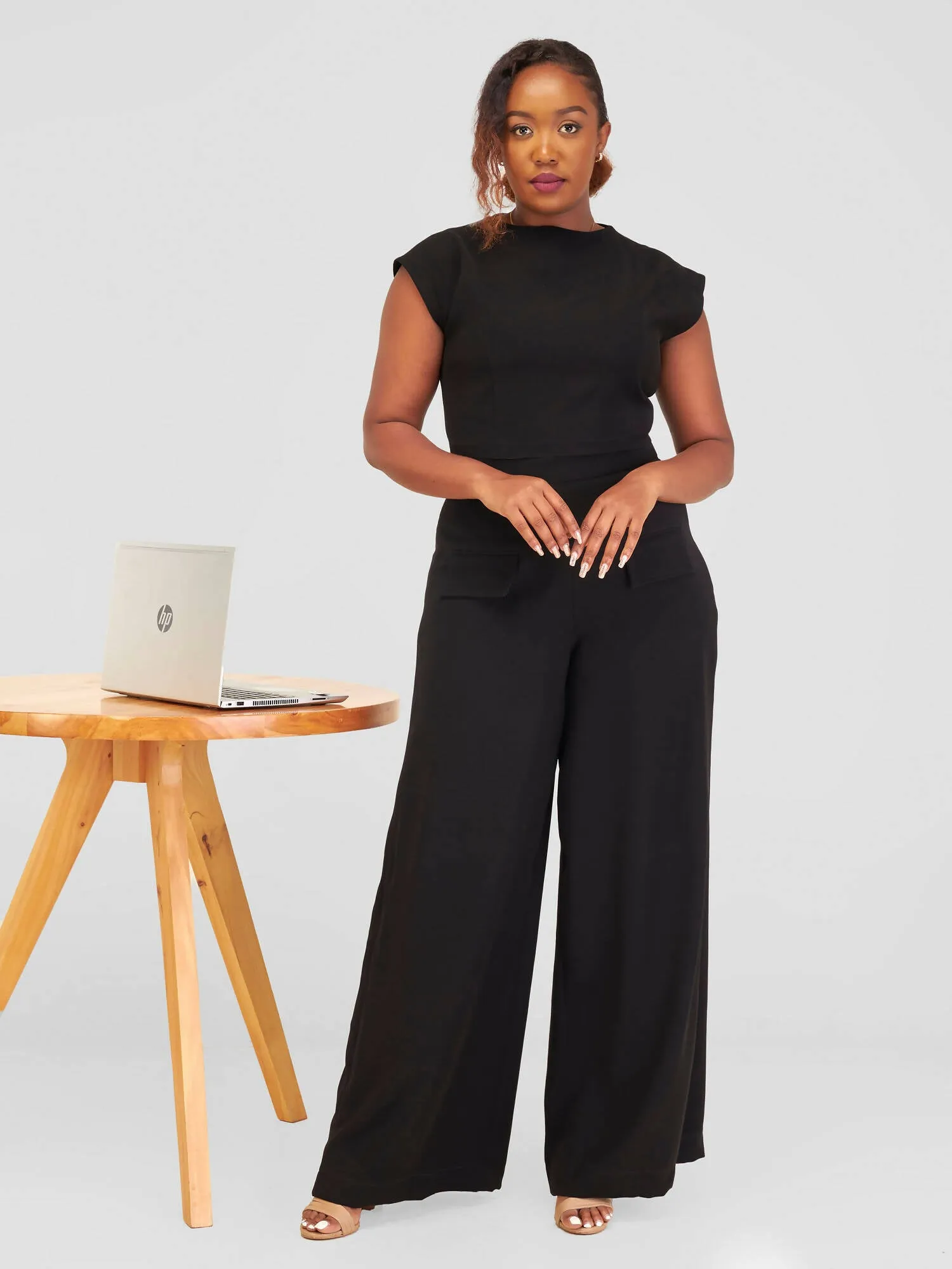 Izulu Wanjiru Pant Set - Black